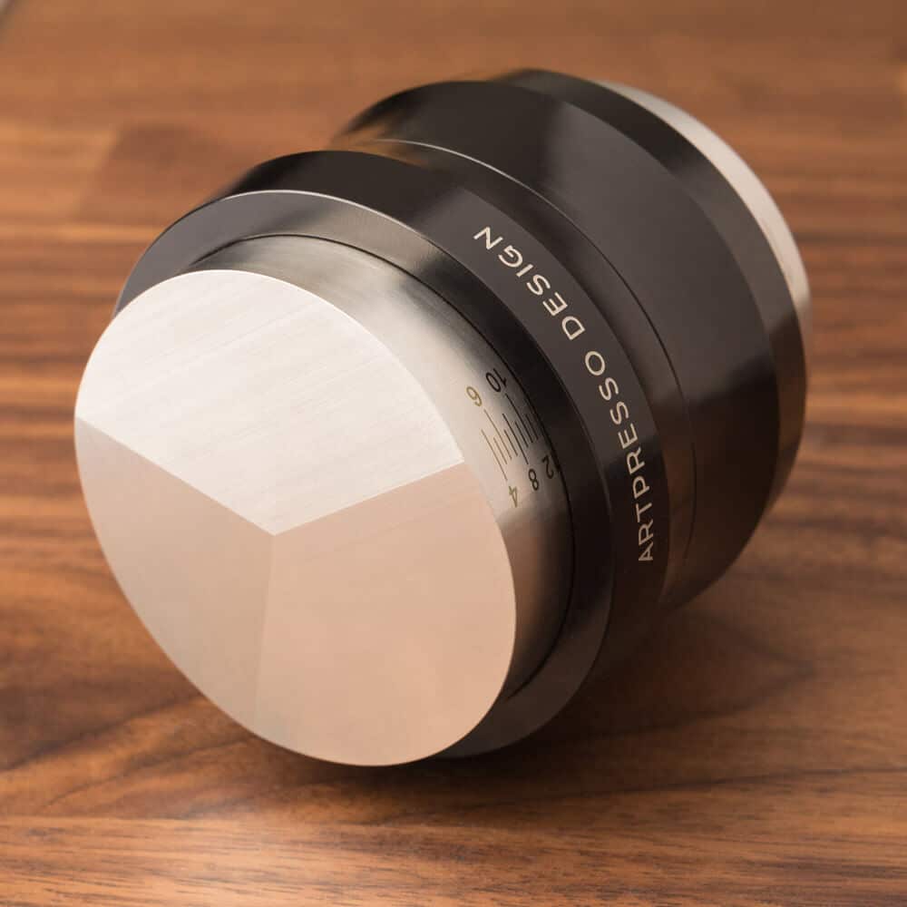 Image detail of the distribution side of the Solo Tamper